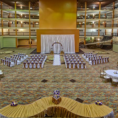 Clarion Hotel & Suites Conference Center Memphis Airport Екстер'єр фото